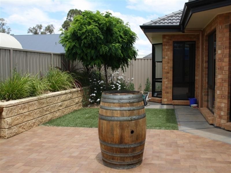 24 Ian Showell Drive, Renmark SA 5341
