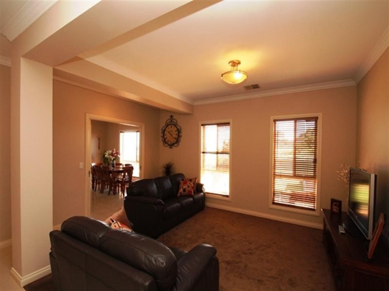 7a McEwen Drive, Loxton SA 5333