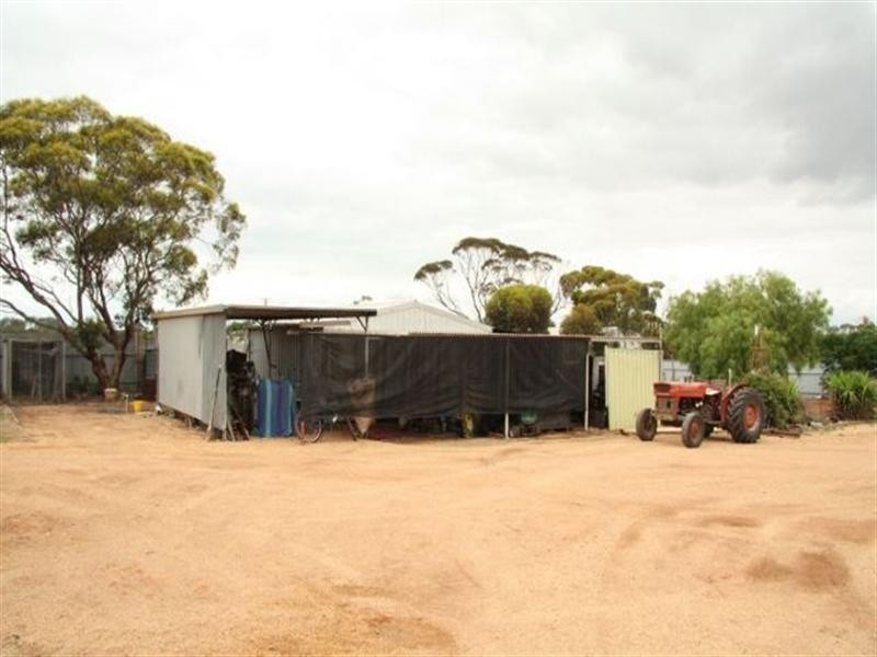 Lot 5 and 6 Christie Road, Loxton SA 5333