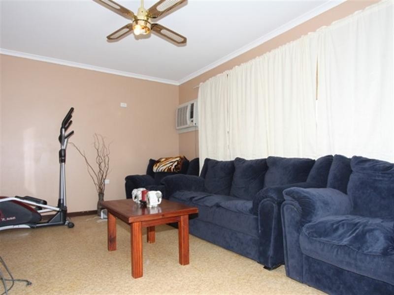 1 Queen Street, Loxton SA 5333