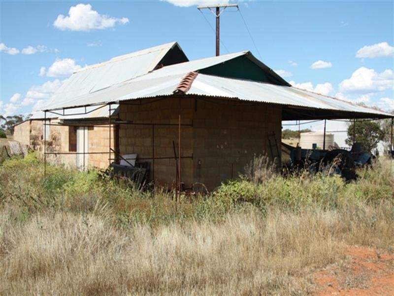 1276 Heinrich Road, Loxton SA 5333