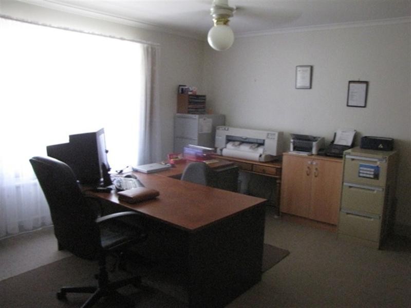 1 Malaga Terrace, Berri SA 5343