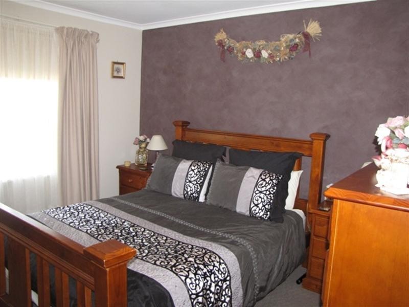 3 Eringa Avenue, Loxton SA 5333