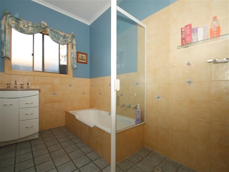 20 Bruce Road, Barmera SA 5345