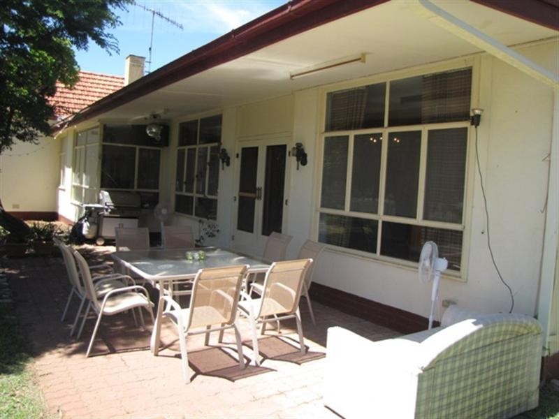 155 Ral Ral Avenue, Renmark SA 5341