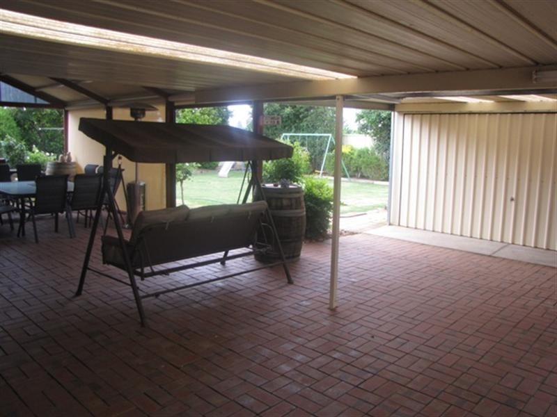 10 Huckstepp Court, Berri SA 5343