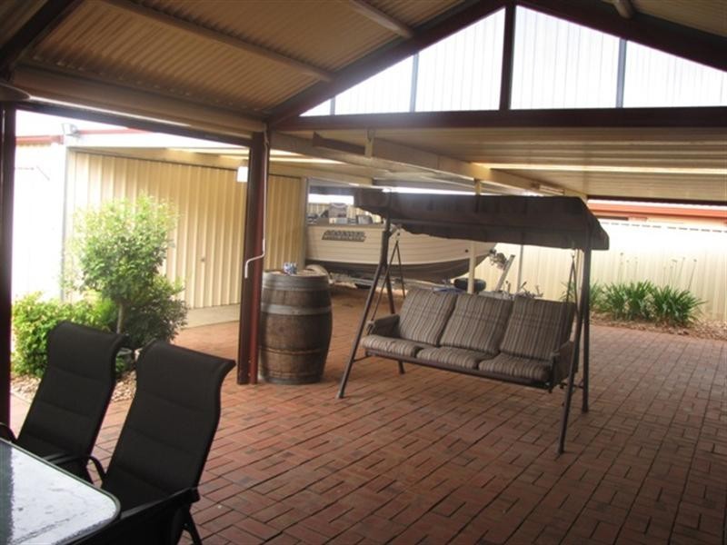 10 Huckstepp Court, Berri SA 5343