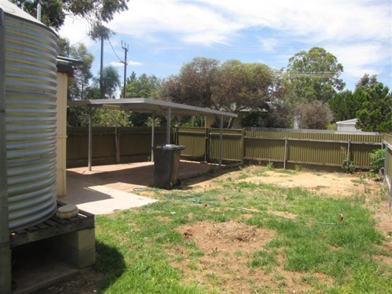 32 Gilbert Street, Berri SA 5343