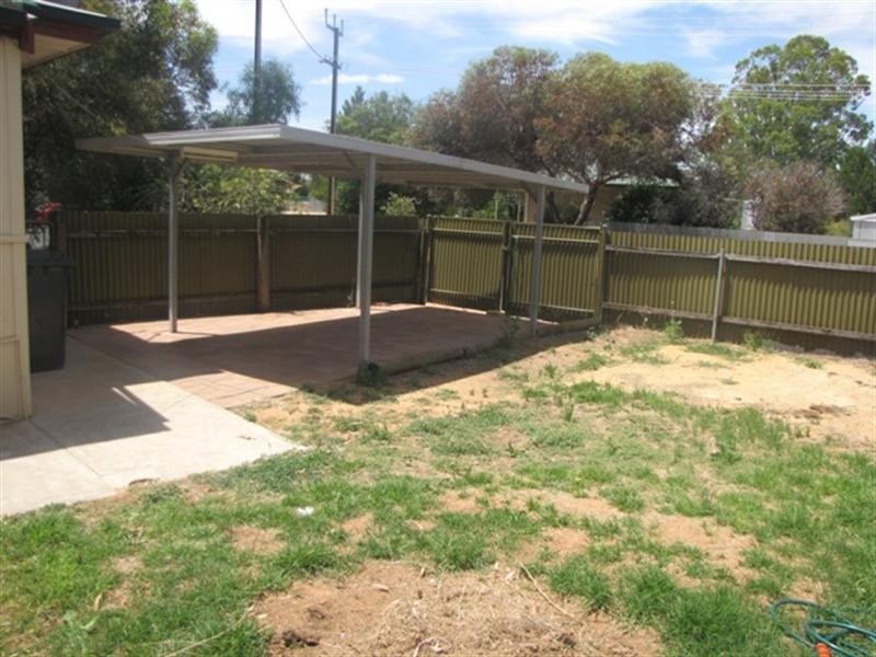 32 Gilbert Street, Berri SA 5343