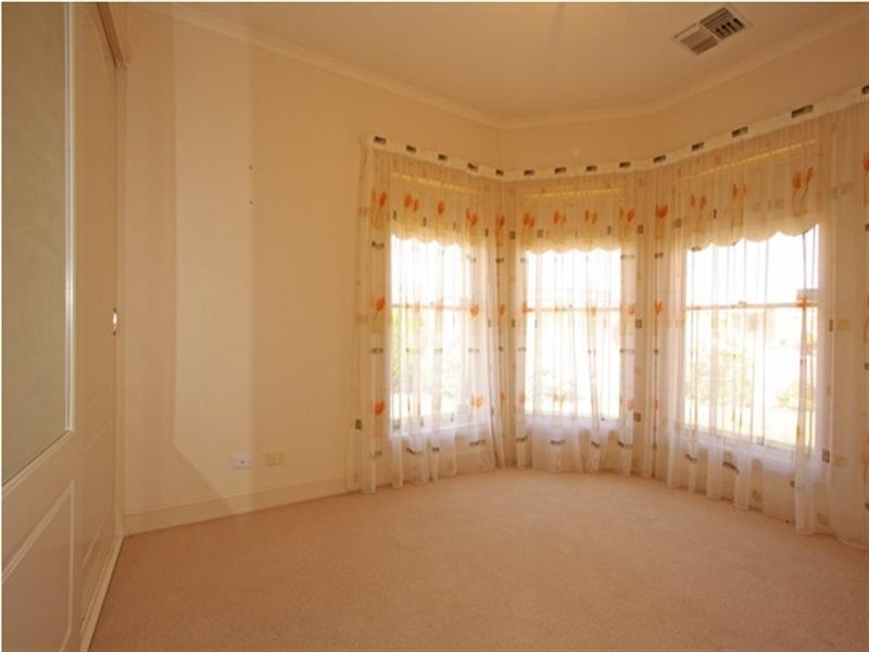 48 Nalara Avenue, Loxton SA 5333