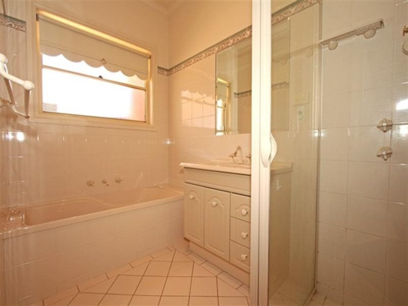 48 Nalara Avenue, Loxton SA 5333