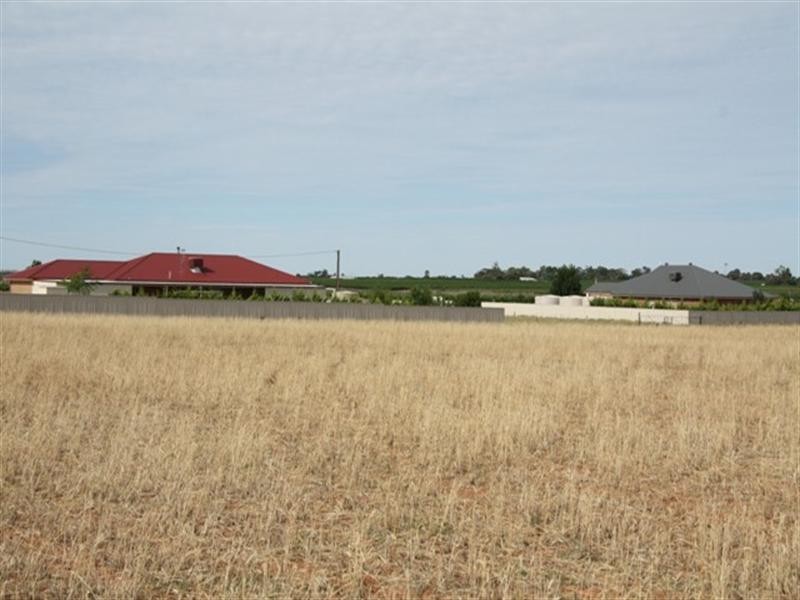Lot 801 Hdrd of Gordon, Loxton SA 5333