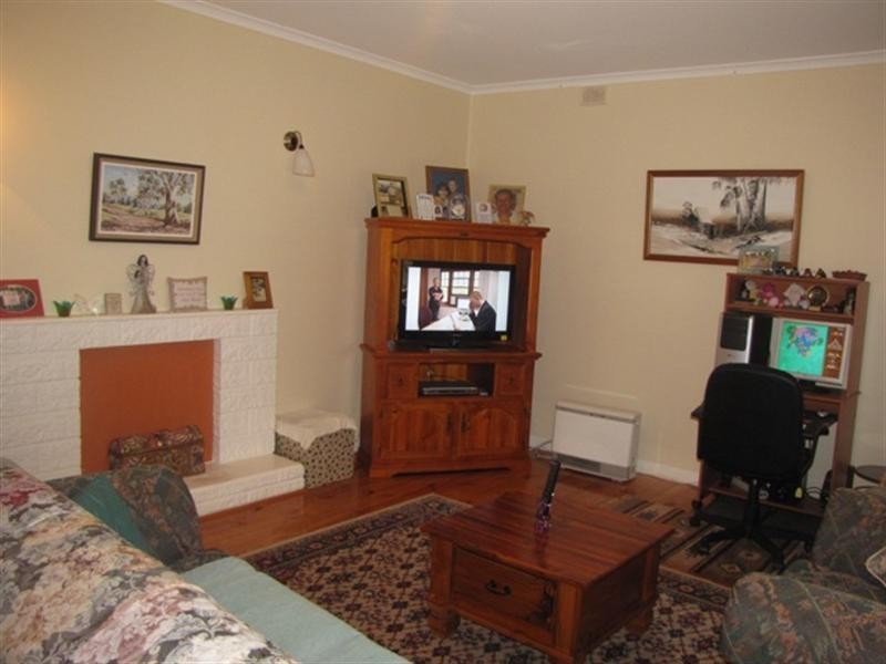 24 McGilton Road, Berri SA 5343