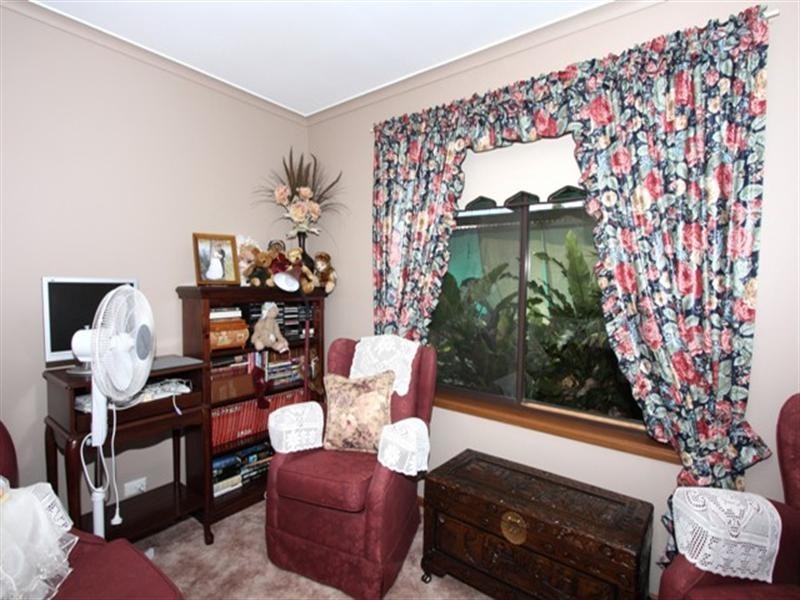 21 Barker Street, Loxton SA 5333