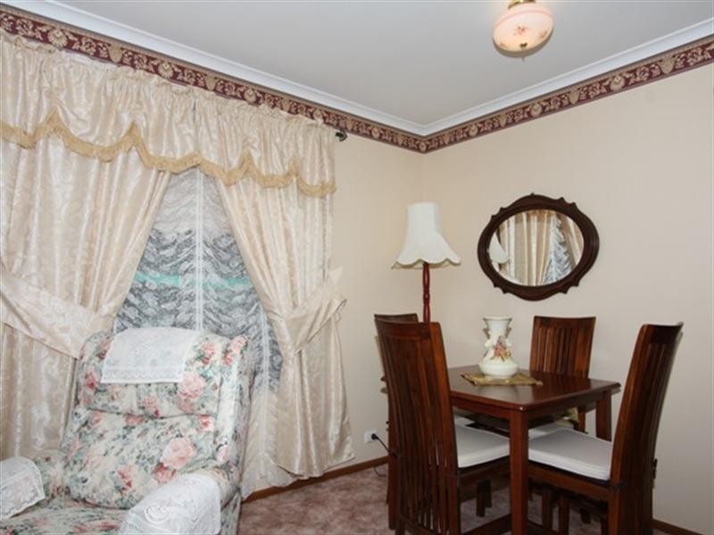 21 Barker Street, Loxton SA 5333