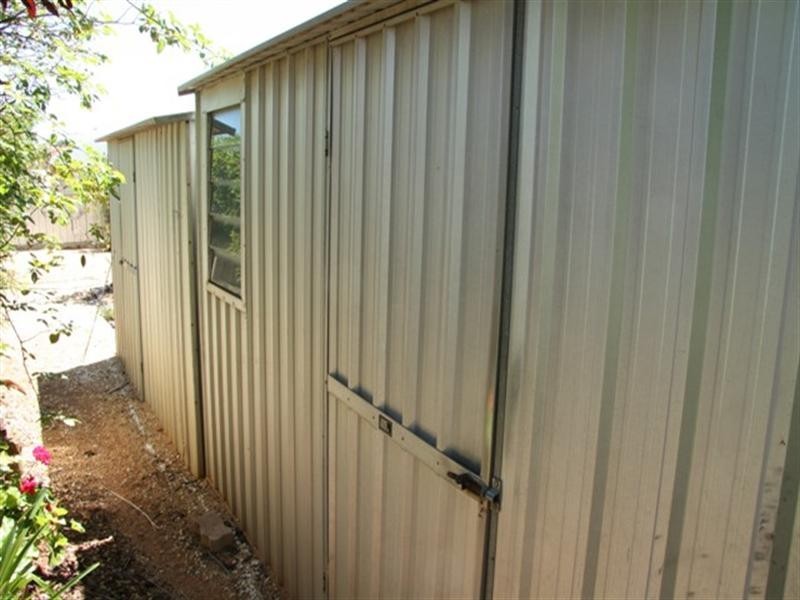 21 Barker Street, Loxton SA 5333