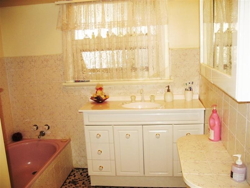 30 Nookamka Terrace, Barmera SA 5345