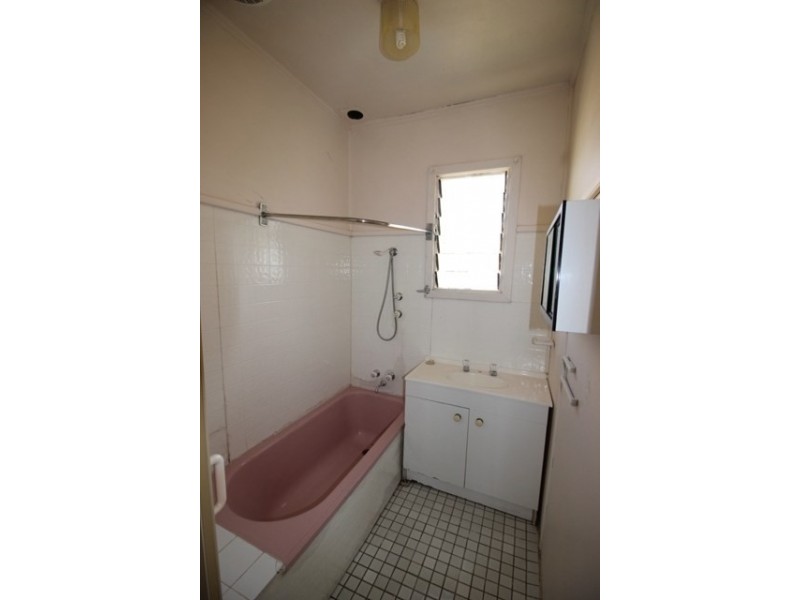 13 Andrew Street, Waikerie SA 5330