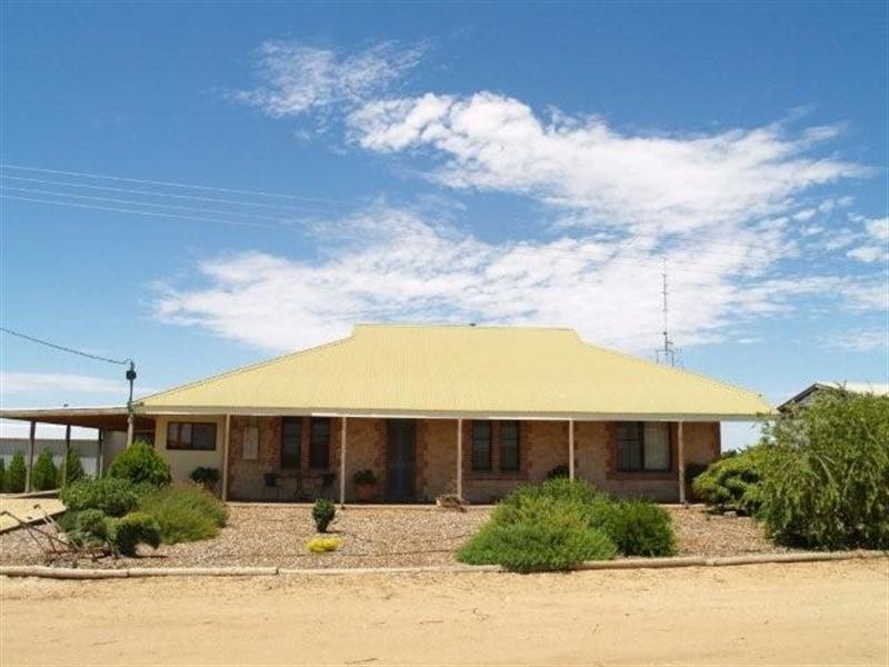 71 Ballantine Road, Waikerie SA 5330