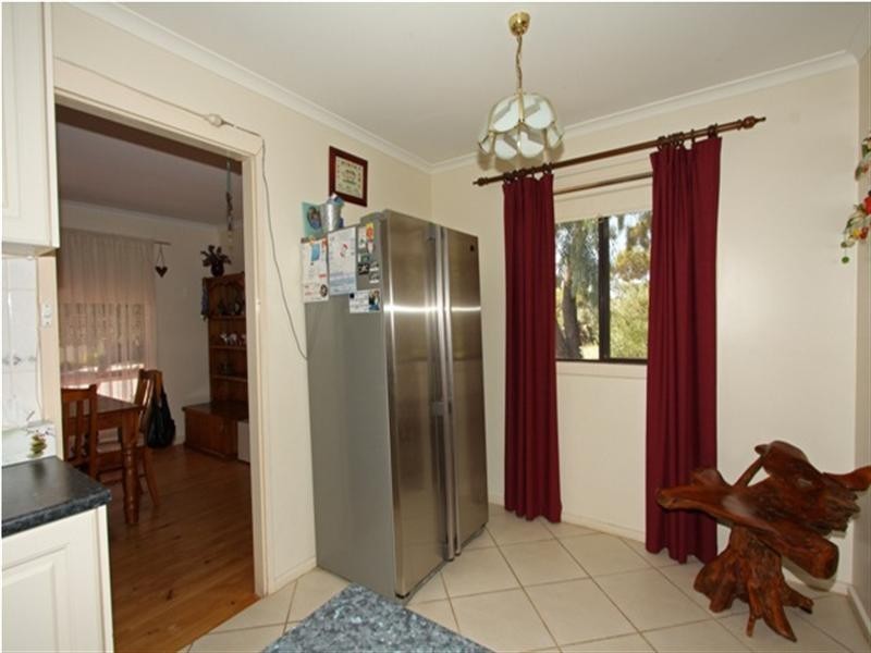 10 Don Elliott Drive, Waikerie SA 5330