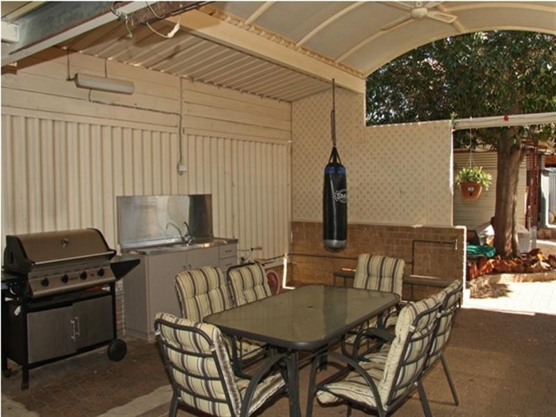 10 Don Elliott Drive, Waikerie SA 5330