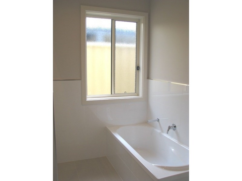 4A and 4B Hisgrove Road, Renmark SA 5341