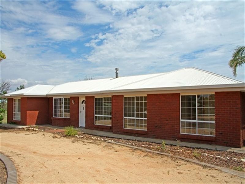 310 Karoonda, Loxton SA 5333