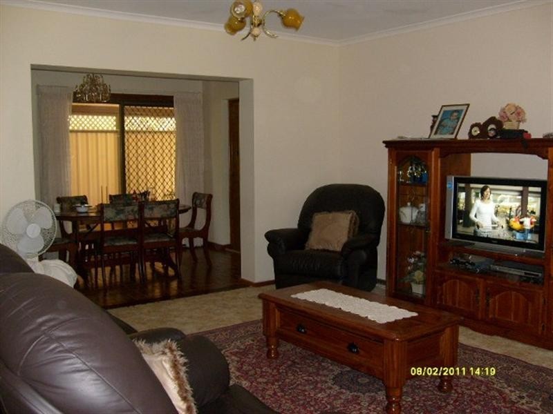 14 Laffer Street, Loxton SA 5333