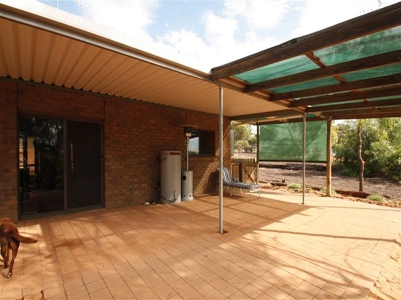 16 Nitschke Road, Berri SA 5343