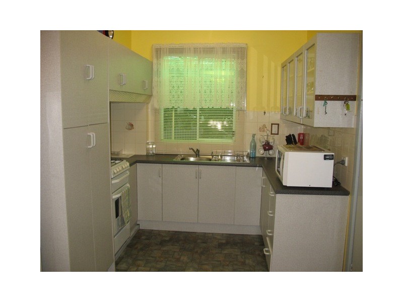 10 Farmer Street, Barmera SA 5345