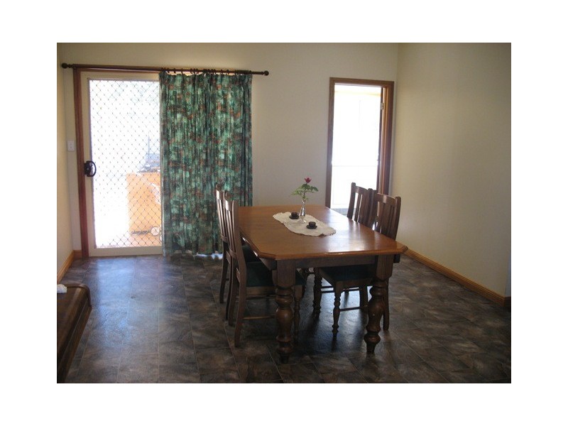 41 Third Street, Loxton SA 5333