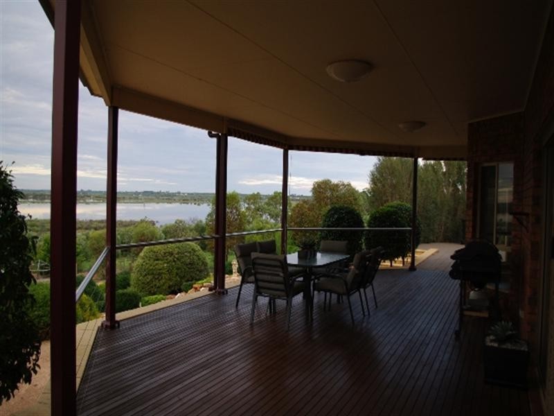 30 Fuller Road, Berri SA 5343