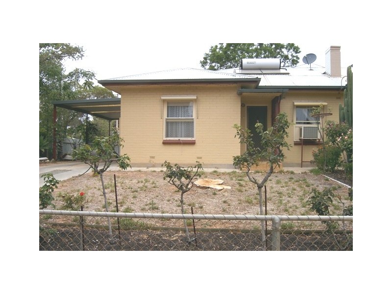 15 Clark Street, Berri SA 5343