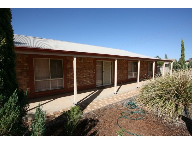 13 Petch Street, Loxton SA 5333