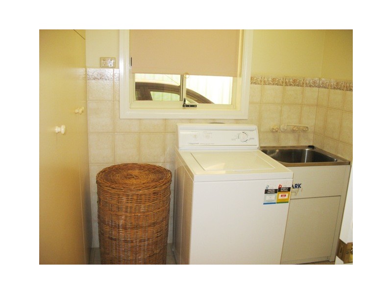 13 Petch Street, Loxton SA 5333