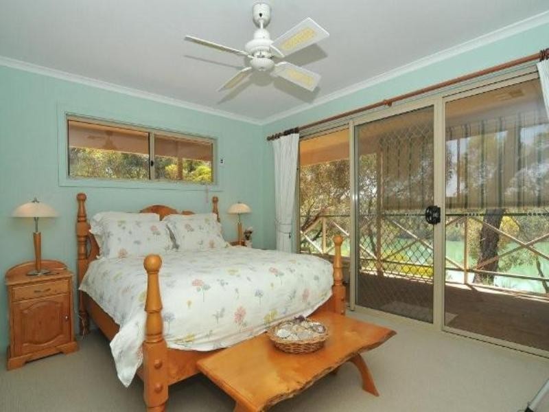 72 Little Bend Road, Blanchetown SA 5357