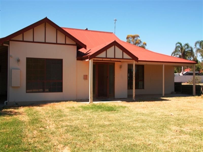 110 Nookamka Terrace, Barmera SA 5345