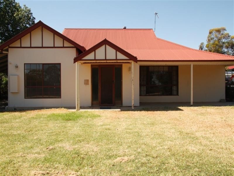 110 Nookamka Terrace, Barmera SA 5345