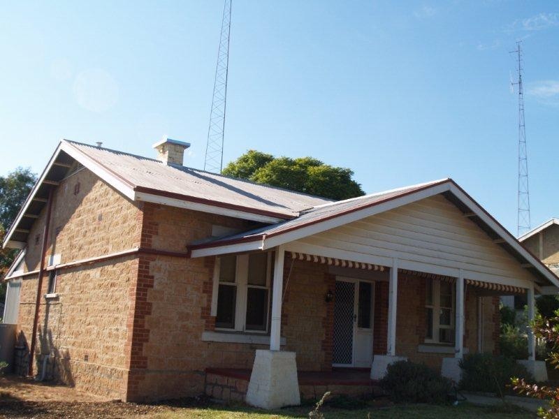 6 Henderson Street, Waikerie SA 5330