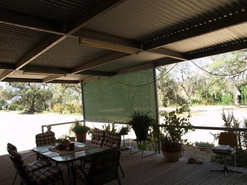 339 Old Punt Road, Blanchetown SA 5357