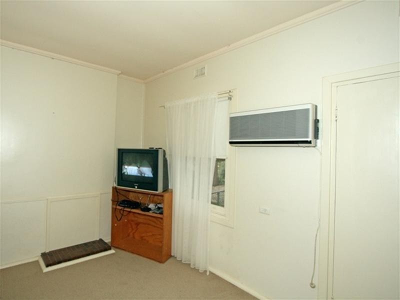 63 Coral Street, Loxton SA 5333