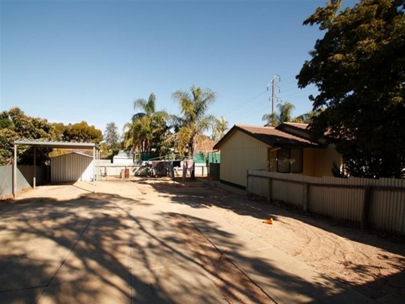 17 Jones Street, Berri SA 5343