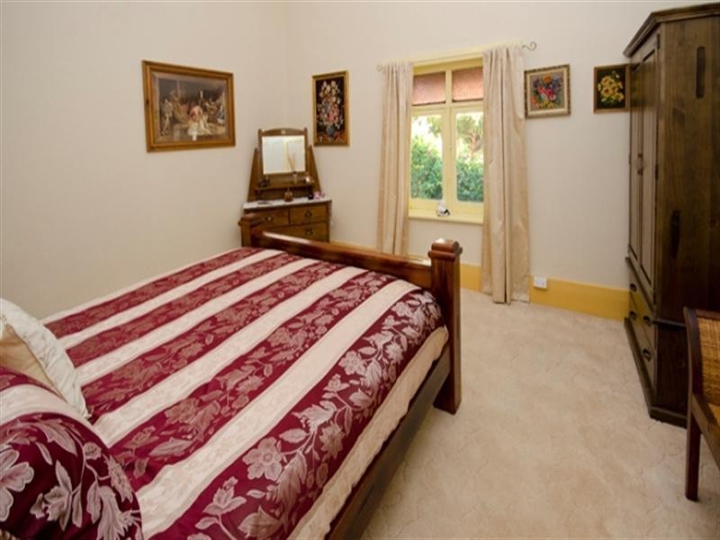 79 Casson Avenue, Loxton SA 5333