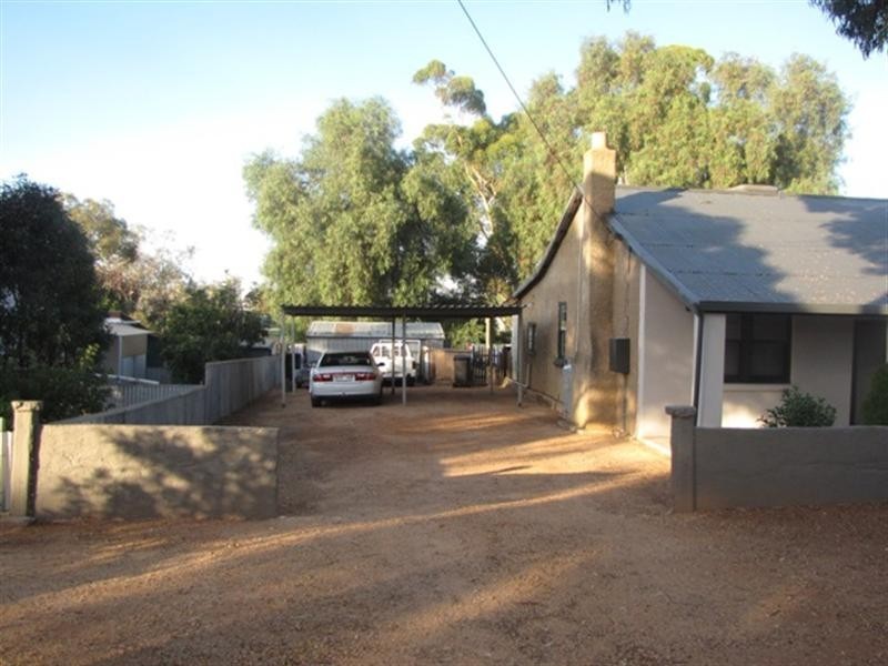 10 Lexia Street, Berri SA 5343