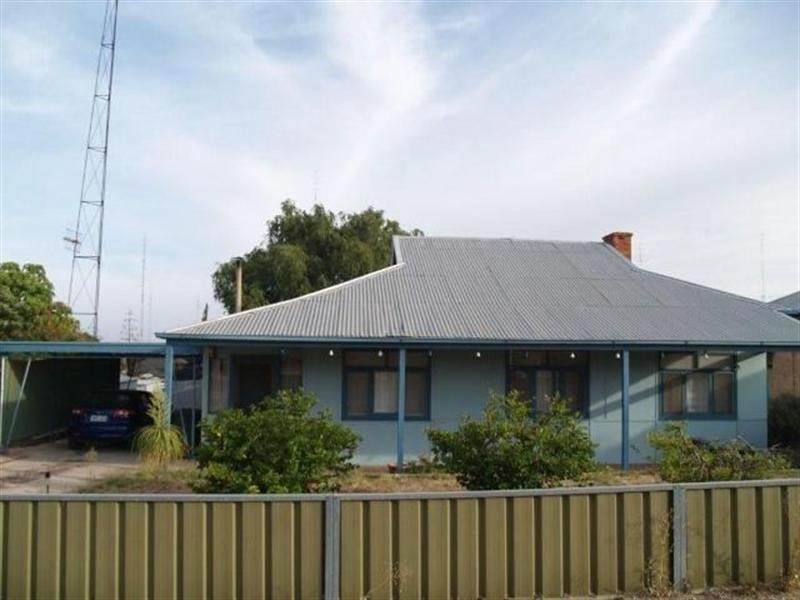 22 Lawrie Terrace, Waikerie SA 5330