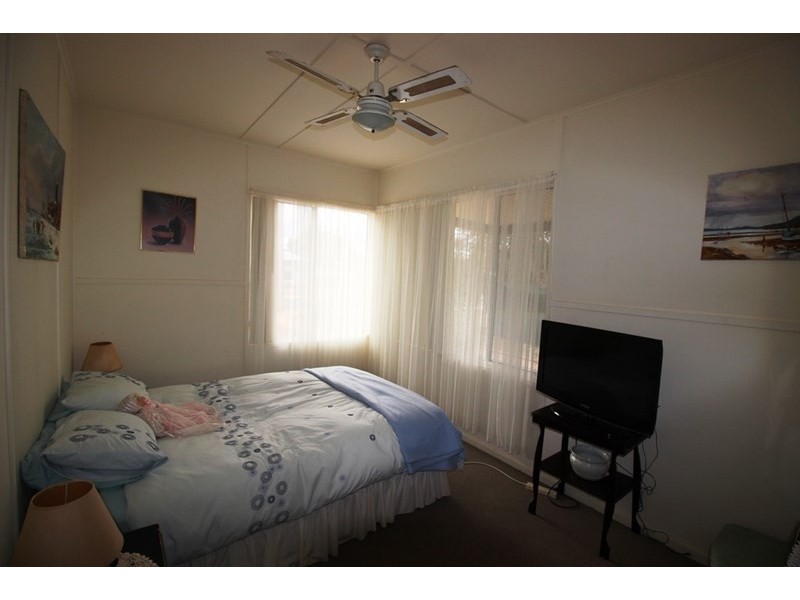 3 Andrew Street, Waikerie SA 5330