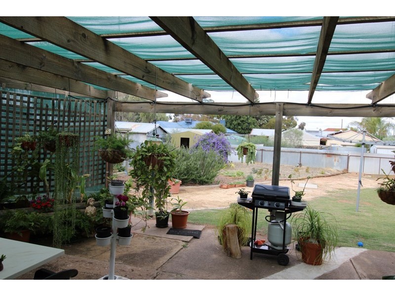 3 Andrew Street, Waikerie SA 5330