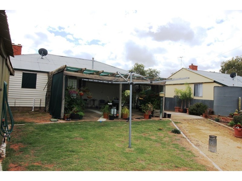 3 Andrew Street, Waikerie SA 5330