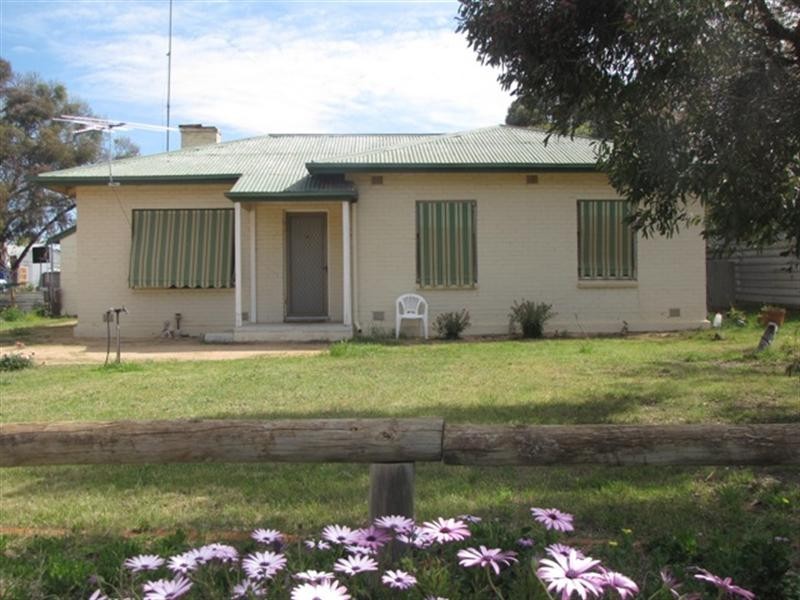 38 Coral Street, Loxton SA 5333