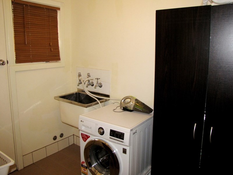 8 Tipper Street, Berri SA 5343